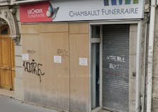 Devanture de Pompes Funèbres Chambault Funéraire