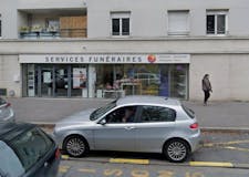 Devanture de Pompes Funèbres Générales