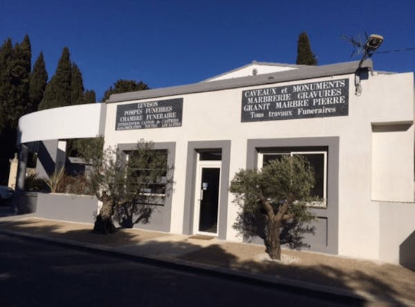 Photographie de Pompes Funèbres C.M.C Luvison