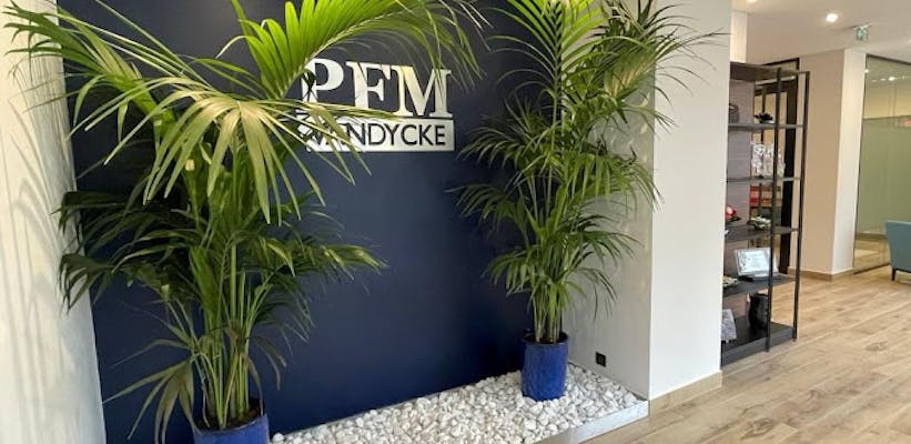 Photographie de La Pompes funèbres Marbrerie Vandycke de Rambouillet