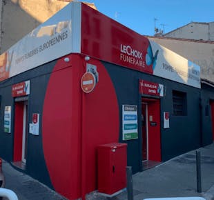 `photo de l'établissement de ${name}`