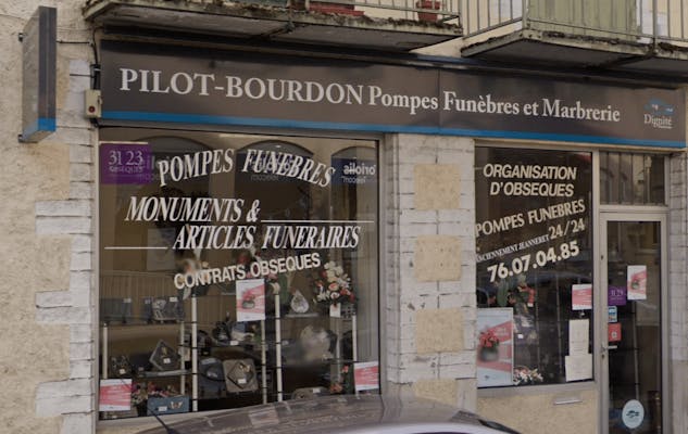 Photographie de la Pompes Funèbres et Marbrerie Pilot Bourdon - Dignité Funéraire