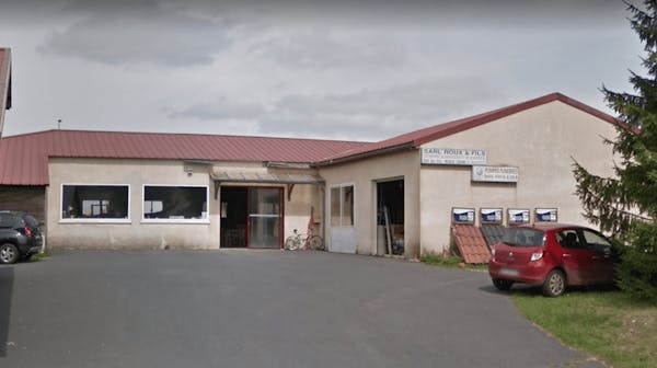 Photographie de Pompes Funèbres ROUX et Fils
