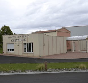 `photo de l'établissement de ${name}`