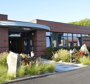 `photo de l'établissement de ${name}`