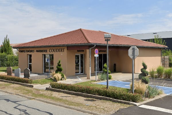 Photographie de la Pompes Funèbres Coudert de Courpière