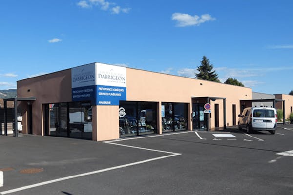 Photographie de la Pompes Funèbres Dabrigeon de Thiers