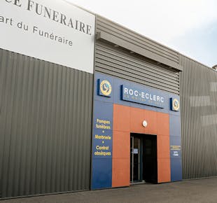 `photo de l'établissement de ${name}`