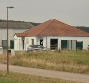 `photo de l'établissement de ${name}`