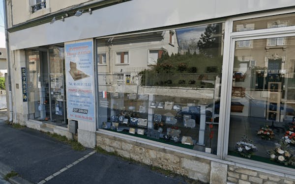 Photographie de la Pompes Funèbres Rasles de Nevers