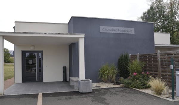 Photographie de la Pompes Funèbres Dabrigeon de Lapalisse