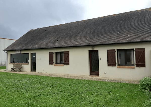 Photographie de la Pompes Funèbres Georges Guillon d'Abondant