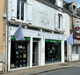 `photo de l'établissement de ${name}`