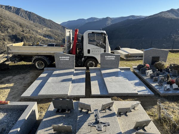 Photographie de la Pompes Funèbres - Marbrerie Laganier de Lablachère