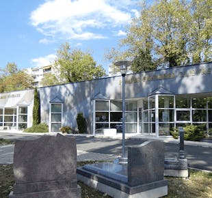 `photo de l'établissement de ${name}`