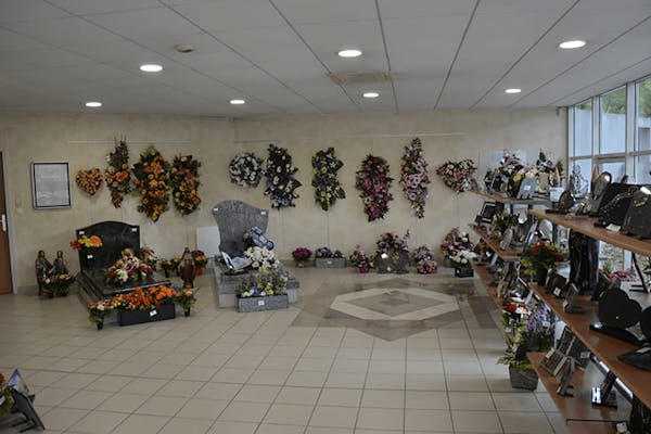 Photographie de la Pompes Funèbres Lièvre de Saint-Étienne