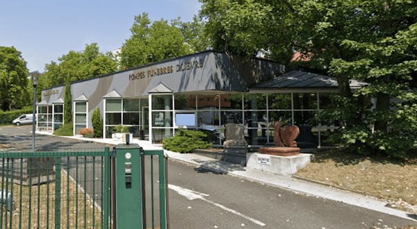 Photographie de la Pompes Funèbres Lièvre de Saint-Étienne