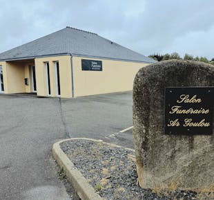 `photo de l'établissement de ${name}`