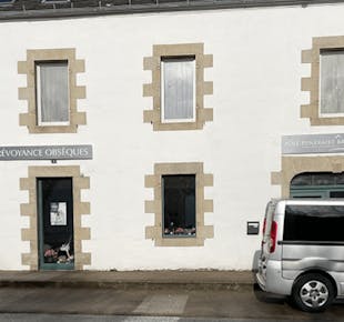 `photo de l'établissement de ${name}`
