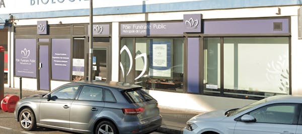Photographie de la Pôle Funéraire Public de la Métropole de Lyon de Bron