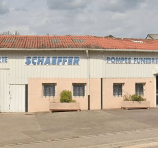 `photo de l'établissement de ${name}`