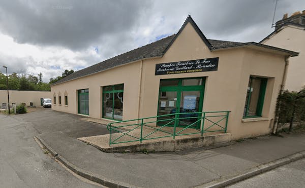 Photographie de la Pompes Funèbres Le Fur - Marbrerie Guillard Bourdin de Malestroit