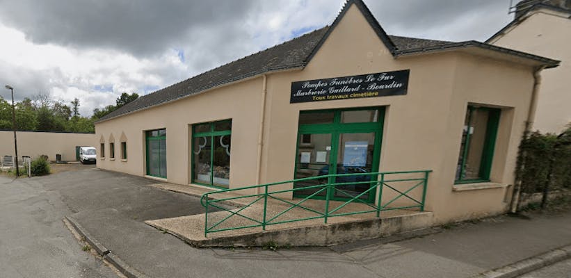 Photographie de la Pompes Funèbres Le Fur - Marbrerie Guillard Bourdin de Malestroit