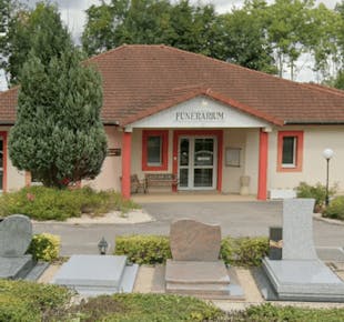 `photo de l'établissement de ${name}`