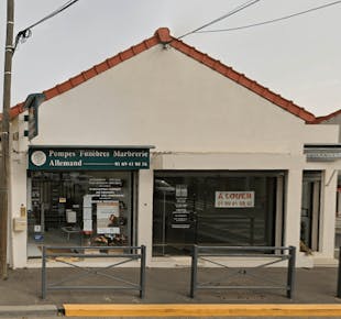 `photo de l'établissement de ${name}`