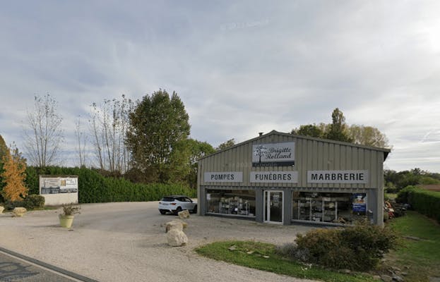 Photographie de Pompes Funèbres Marbrerie Brigitte Rolland de Saint-Germain-du-Bois