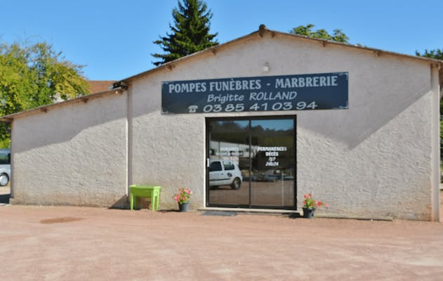 Photographie de Pompes Funèbres Marbrerie Brigitte Rolland d'Ouroux-sur-Saône
