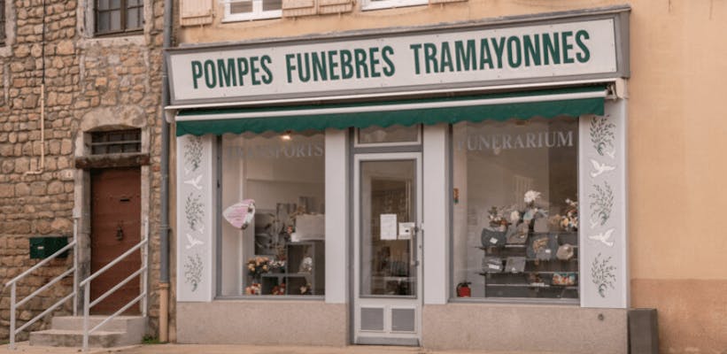 Photographie Pompes Funèbres Rivière de Tramayes