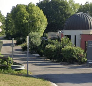 `photo de l'établissement de ${name}`