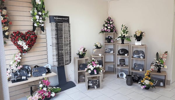 Photographie de la Pompes Funèbres Gouzènes de Bessé-sur-Braye