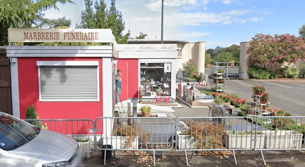 Photographies de la Pompes Funèbres Radigon Bioret de Bagneux