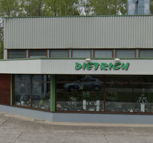 `photo de l'établissement de ${name}`