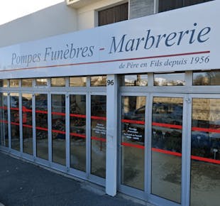 `photo de l'établissement de ${name}`