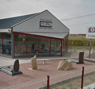 `photo de l'établissement de ${name}`