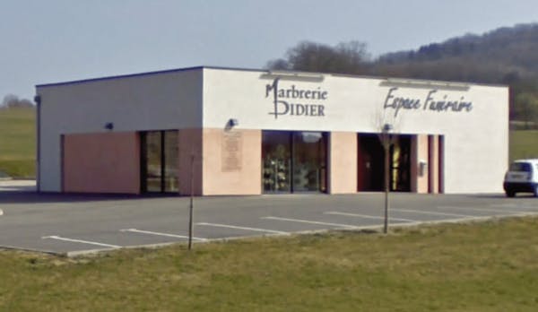 Photographie de la Pompes Funèbres Marbrerie Didier de Lamarche