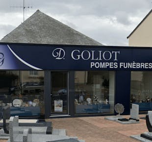 `photo de l'établissement de ${name}`
