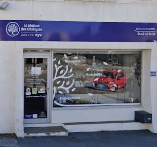 `photo de l'établissement de ${name}`
