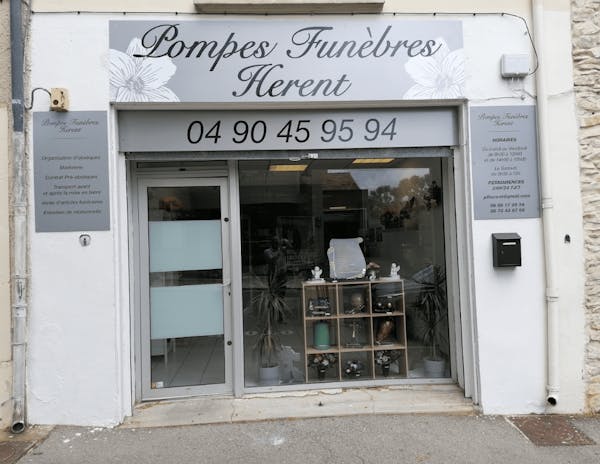 Photographie de la Pompes Funèbres Herent de La Fare-les-Oliviers