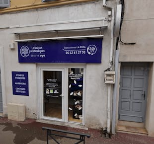 `photo de l'établissement de ${name}`