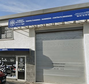 `photo de l'établissement de ${name}`