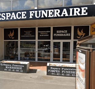 `photo de l'établissement de ${name}`