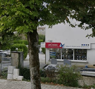 `photo de l'établissement de ${name}`