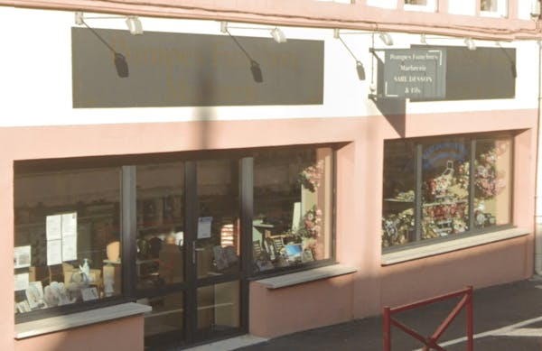 Photographie de la Pompes Funèbres Desson et Fils de Hirson