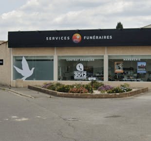 `photo de l'établissement de ${name}`