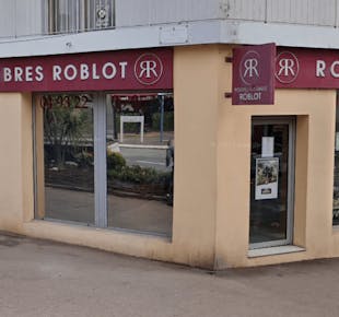 `photo de l'établissement de ${name}`