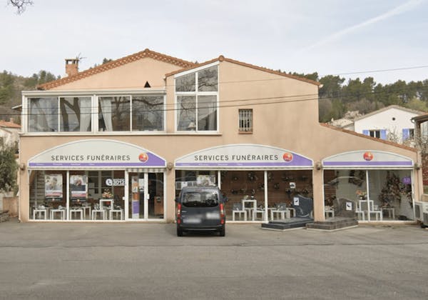 Photographie de la Pompes Funèbres Générales de Château-Arnoux-Saint-Auban